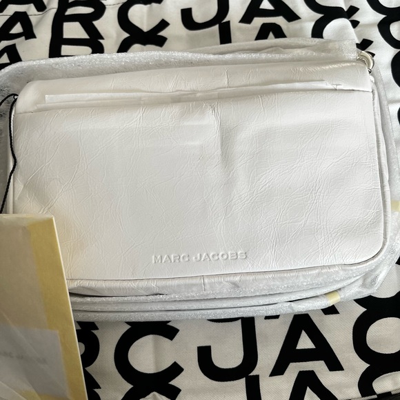 Marc Jacobs The Mini J Marc Leather Pillow Bag - Picture 7 of 7